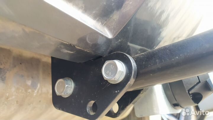 Фаркоп на Hyundai Tucson / Хёндай Туксон 2004-2010