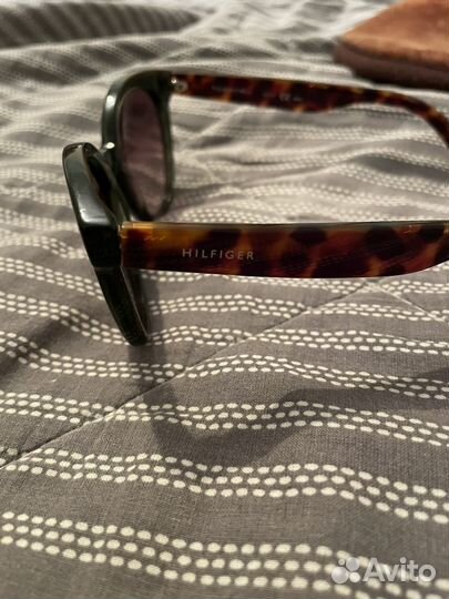 Очки tommy hilfiger