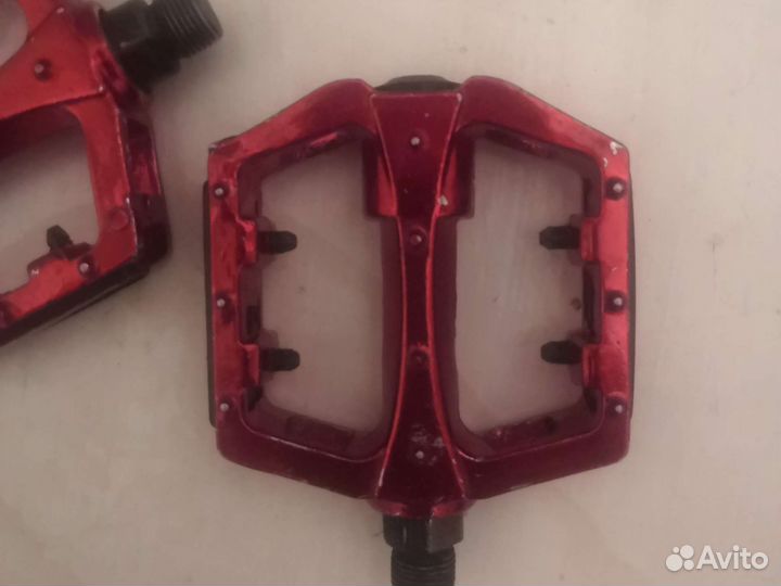 Педали для велосипеда