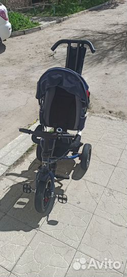 Детский велосипед с родительской ручкой