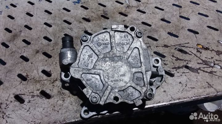 Вакуумный насос двигателя Audi Volkswagen