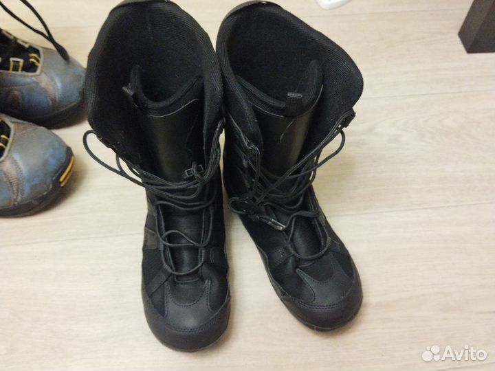 Сноубордические ботинки 39