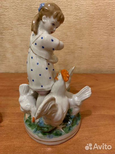 Фарфоровая статуэтка.Дулево 1956г