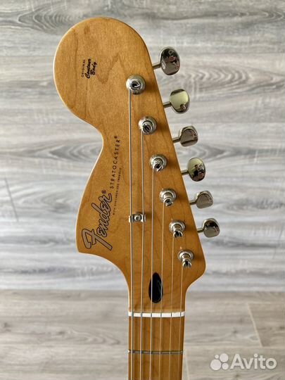 Fender Jimi Hendrix Stratocaster электрогитара