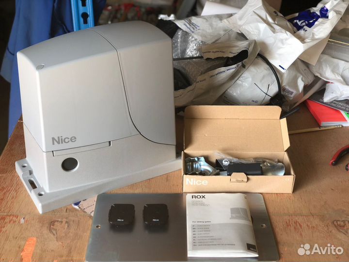Привод для откатных ворот Nice rox600klt до 600 кг