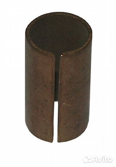 Втулка оси ведомых шестерен масляного насоса камаз