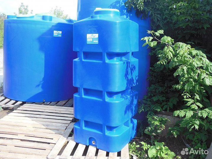 Пластиковая емкость 1000 л