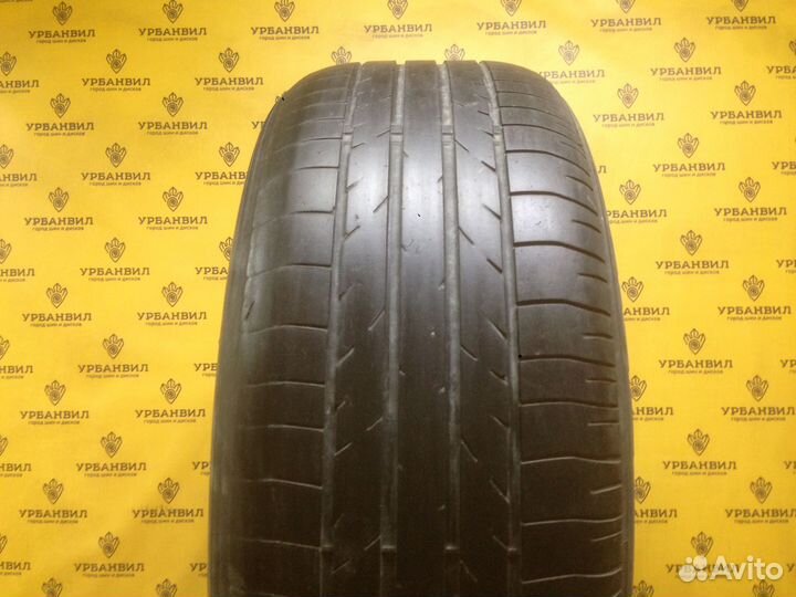 Bridgestone Potenza RE040 235/55 R17 99Y