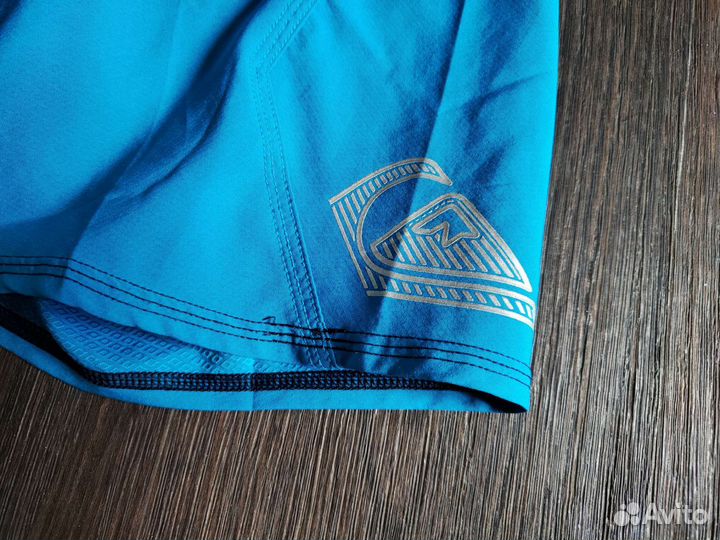 Шорты мужские Quiksilver S