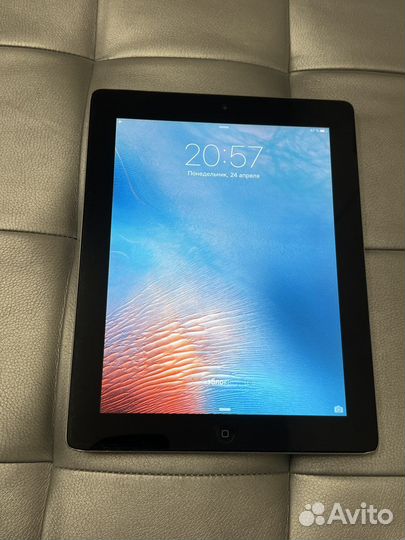 Планшеь Apple iPad 2 16gb Wifi оригинал