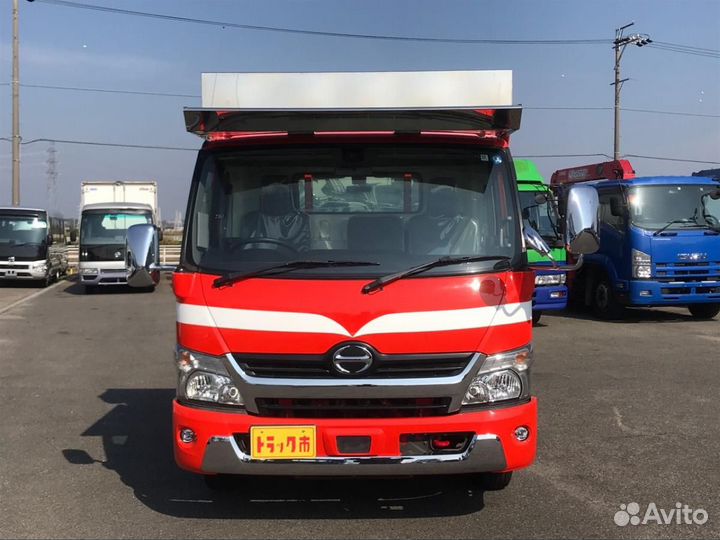 Hino 300 (Dutro), 2018