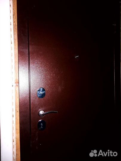 Установщик входных дверей