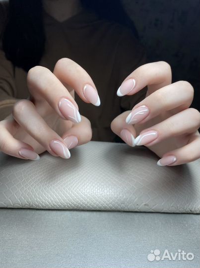 Наращивание ногтей