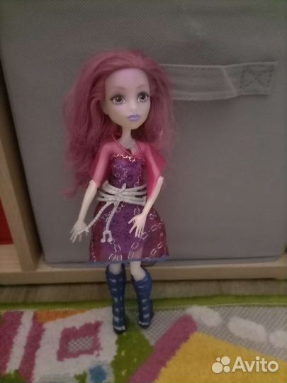 Monster High Ари Хантингтон и Cedar Wood и Barbie