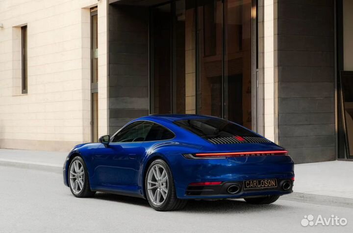Аpенда спорткара Porsche 911 Carrera 4