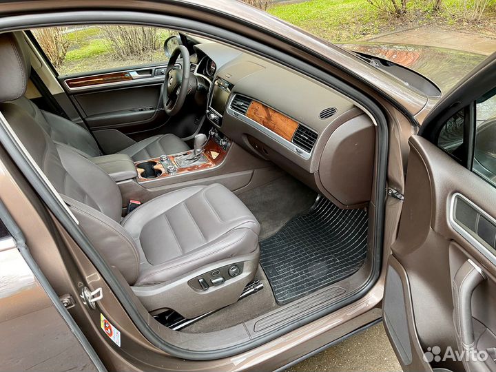 Volkswagen Touareg 3.0 AT, 2012, 132 000 км