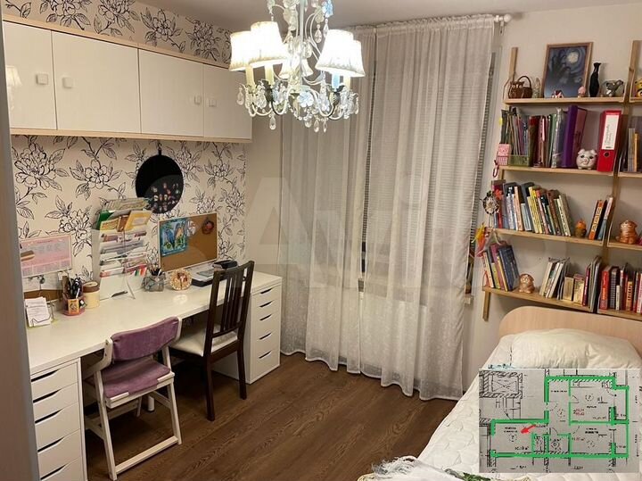 2-к. квартира, 60 м², 1/9 эт.