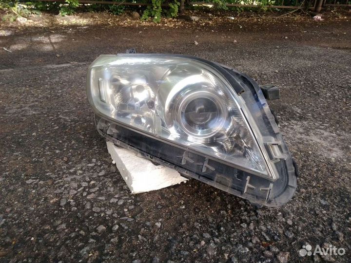 Фара правая Toyota Rav 4 30 рестайлинг
