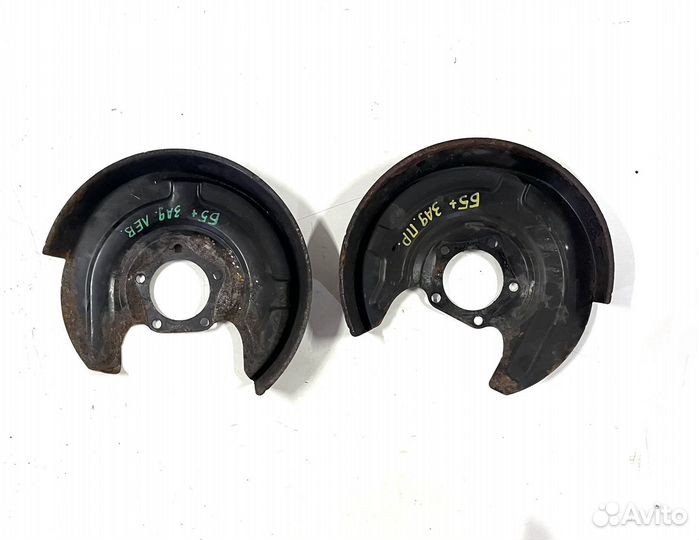 Щит опорный задний VW Passat B5+