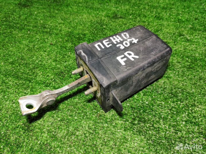 Ограничитель двери Peugeot 307