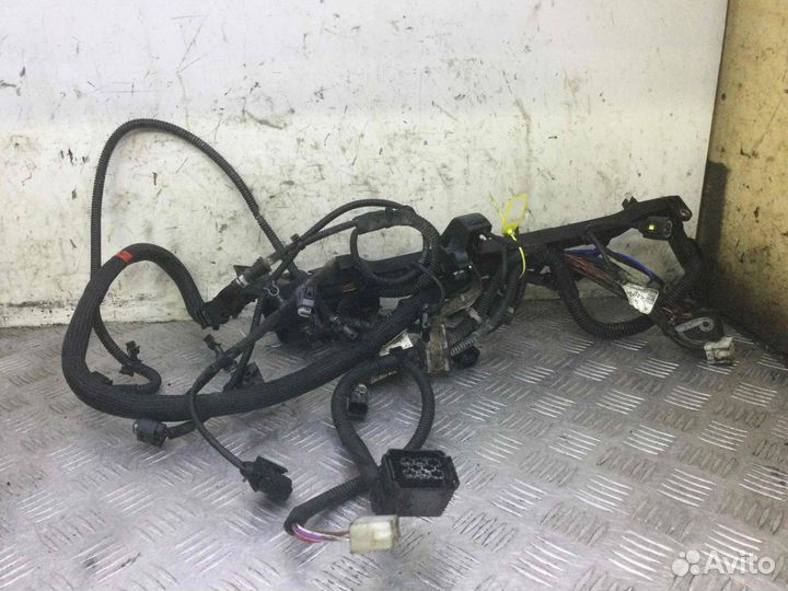 Проводка двигателя Мерседес Вито Виано a0001501215