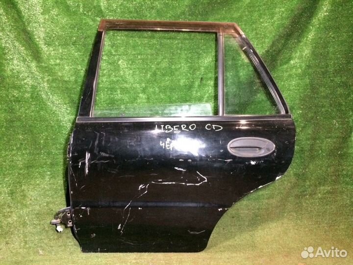 Дверь задняя левая Mitsubishi Libero CB2W Черная в