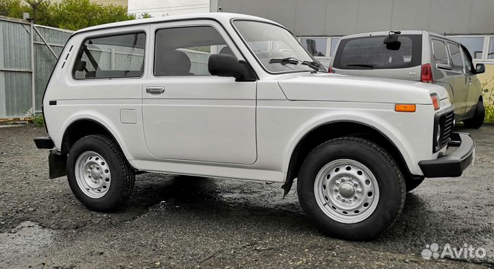 ВАЗ 2121 (4x4) Рысь 1.7 МТ, 2011, 131 690 км