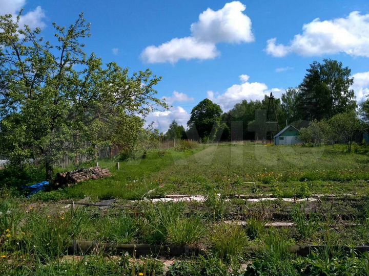 Дом 30 м² на участке 8,4 сот.