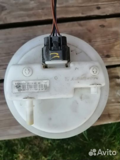 Насос топливный LADA