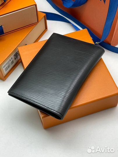 Обложка для паспорта Louis Vuitton