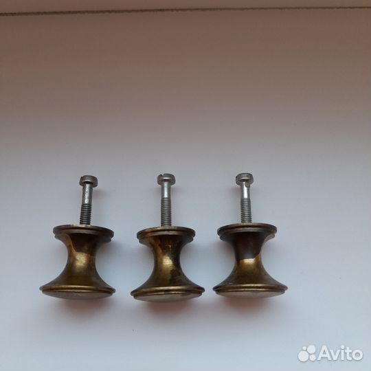 Ручка мебельная