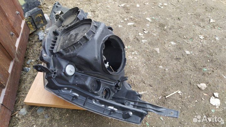 Honda CR-V 2007-2012 фара правая