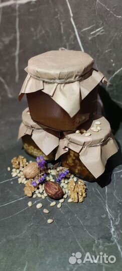 Натуральный мёд, свежий урожай. Мёд с орехами