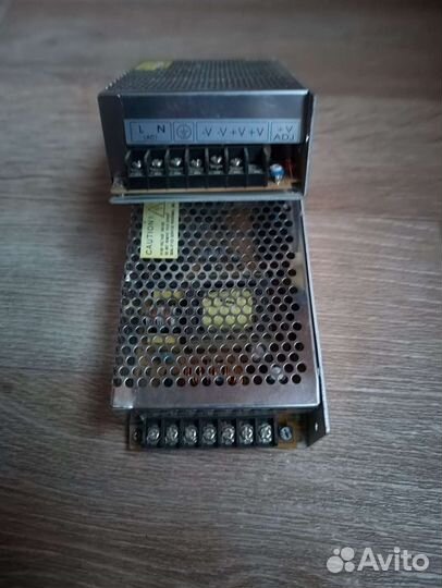 Блок питания 12v для светодиодной ленты