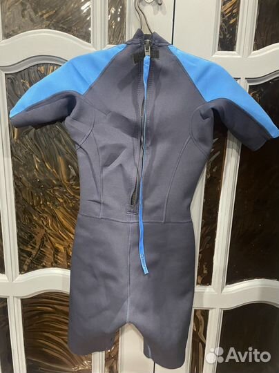 Гидрокостюм