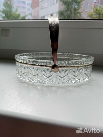 Ваза конфетница хрустальная СССР с ручкой