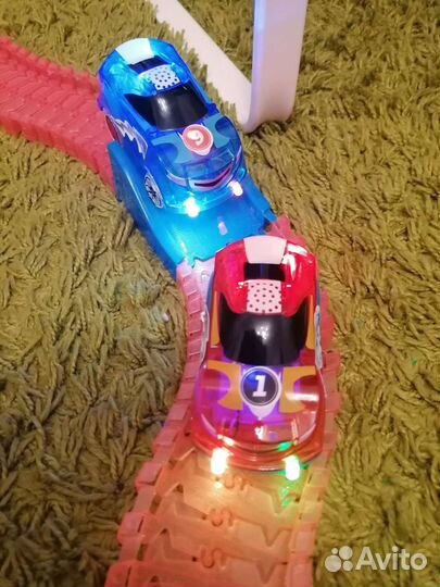 Игра напольная/трек. Новый. Оригинал