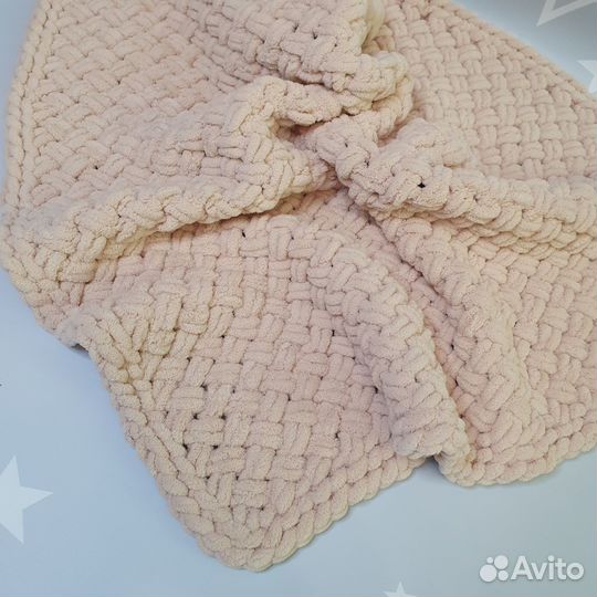 Плед детский вязаный ручная работа