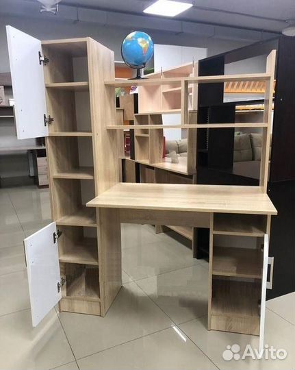 Письменный стол для школьника новый