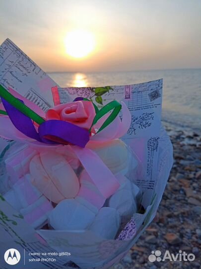 Сладкий подарок