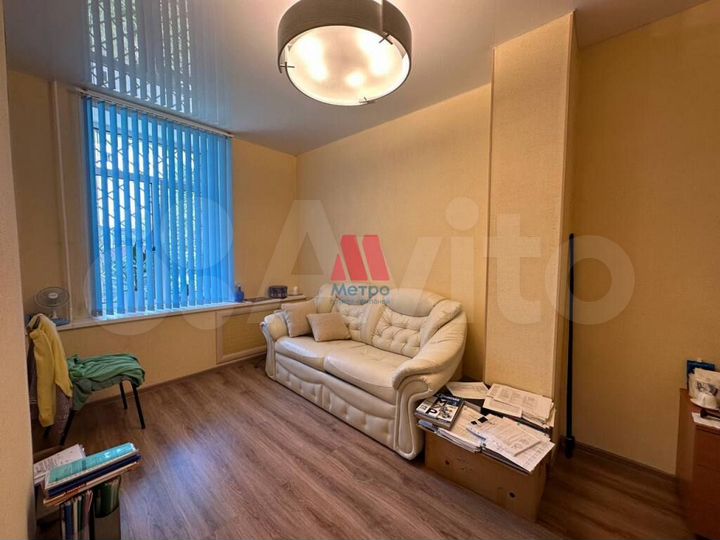 Офис с мебелью в центре