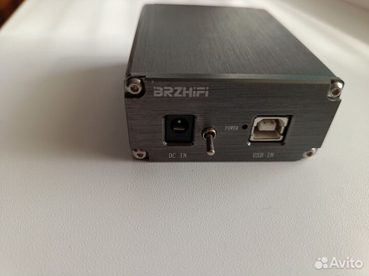 Цап с межблочным кабелем QED