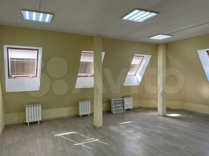 Офис, 60 м², ТЦ М-Гранд