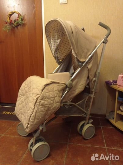 Прогулочная коляска