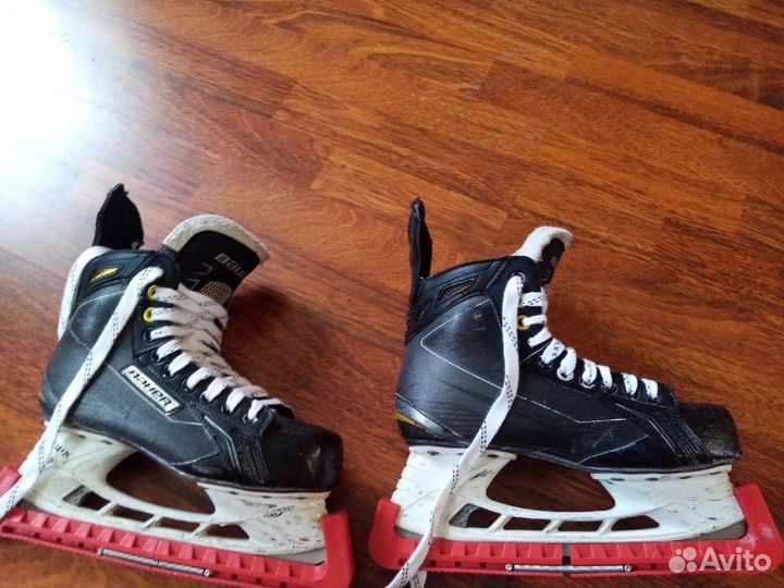Коньки bauer supreme