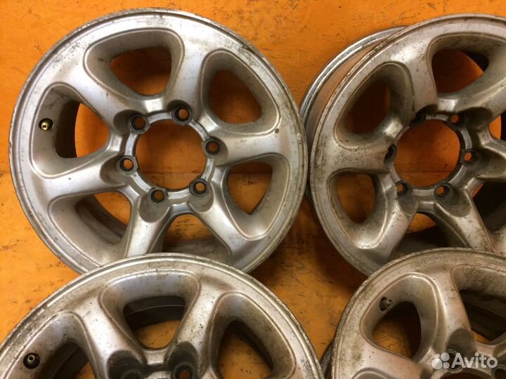 1 шт. Диски - диаметр 15 PCD 6х139,7