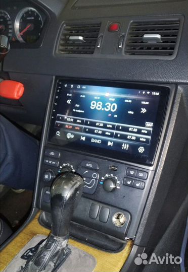 Volvo XC90 магнитола Android низ и верх установка