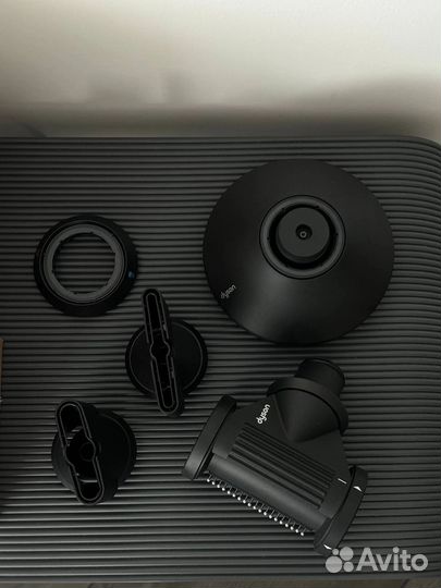 Фен HD16Dyson Supersonic Nural HD16(новые)