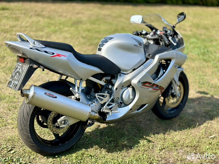 Honda CBR600 F4i