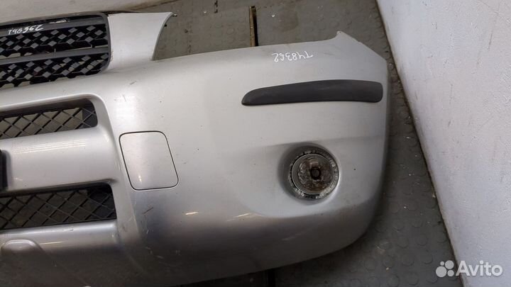 Бампер передний Toyota RAV 4